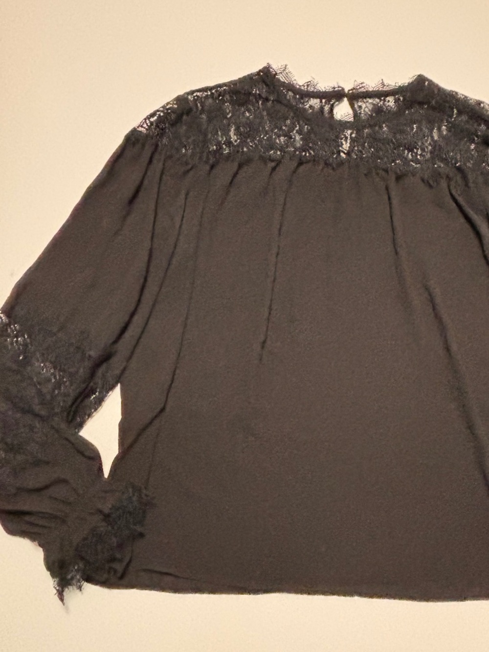 Womens White House Black Market Long Sleeve Lace Blouse Size XL